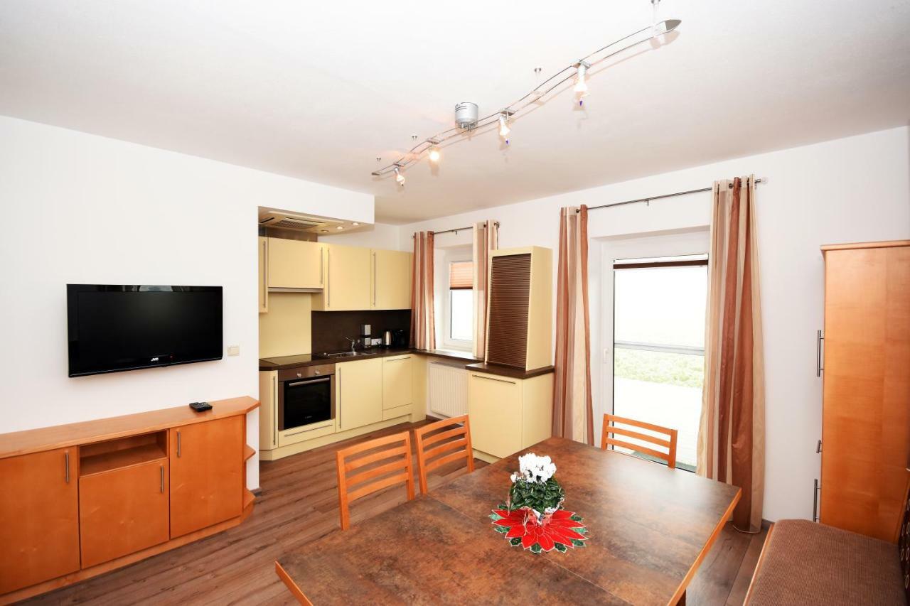 Ferienwohnung Loipersdorf Лойперсдорф бай Фюрстенфелд Екстериор снимка